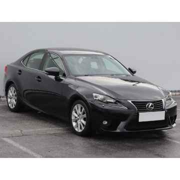 Lexus IS 200t (245KM), 2016