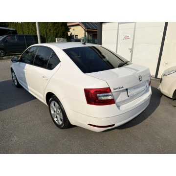 Skoda Octavia  Sedan/Limuzyna 2020,  1.6 diesel - Na sprzedaż za 42 500 zł - Gdów - zdjęcie 4
