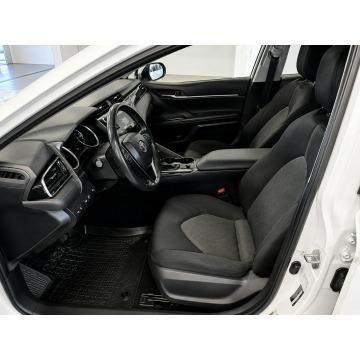 Toyota Camry  Sedan/Limuzyna 2021,  2.5 hybryda, automat - Na sprzedaż za 68 606 zł - Białystok - zdjęcie 8
