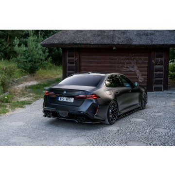 BMW M5  Sedan/Limuzyna 2025,  4.4 hybryda, automat - Na sprzedaż za 577 777 zł - Ropczyce - zdjęcie 4