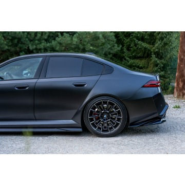BMW M5  Sedan/Limuzyna 2025,  4.4 hybryda, automat - Na sprzedaż za 577 777 zł - Ropczyce - zdjęcie 9