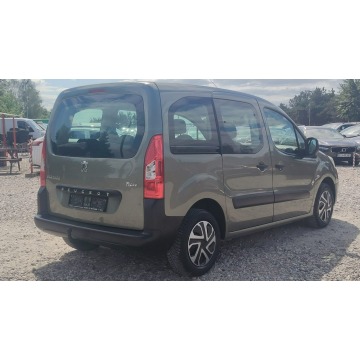 Peugeot Partner  Kombi 2009,  1.6 benzyna+LPG - Na sprzedaż za 17 900 zł - Kutno - zdjęcie 7