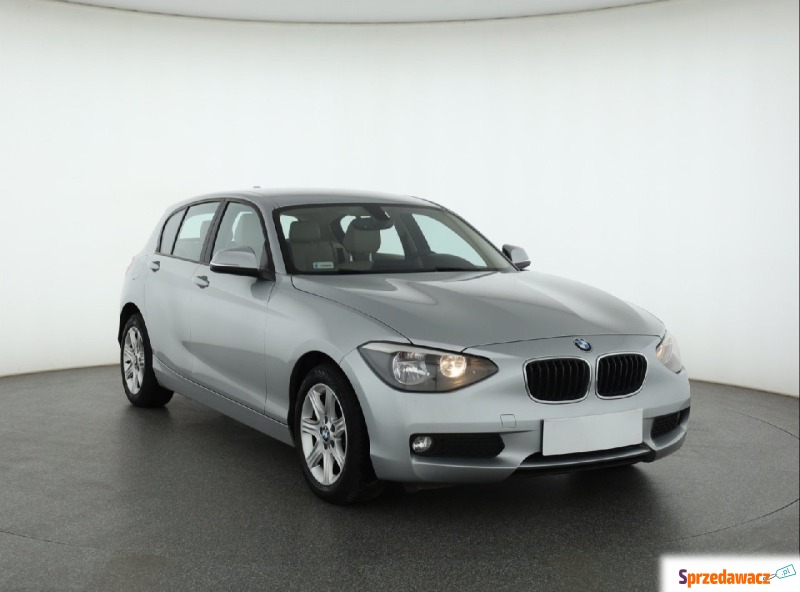 BMW Seria 1  Hatchback 2012,  2.0 diesel, automat - Na sprzedaż za 36 999 zł - Piaseczno