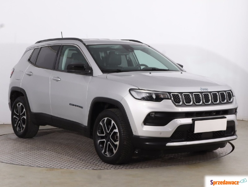 Jeep Compass  SUV 2022,  1.3 benzyna, automat - Na sprzedaż za 92 999 zł - Bytom