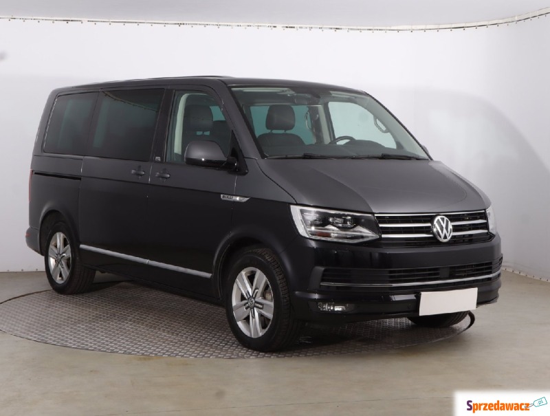 Volkswagen Multivan 2017,  2.0 diesel, automat - Na sprzedaż za 124 999 zł - Bytom