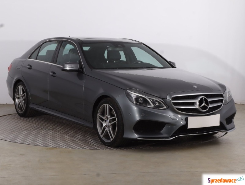 Mercedes - Benz E-klasa  Liftback 2016,  2.1 diesel, automat - Na sprzedaż za 66 999 zł - Chrzanów