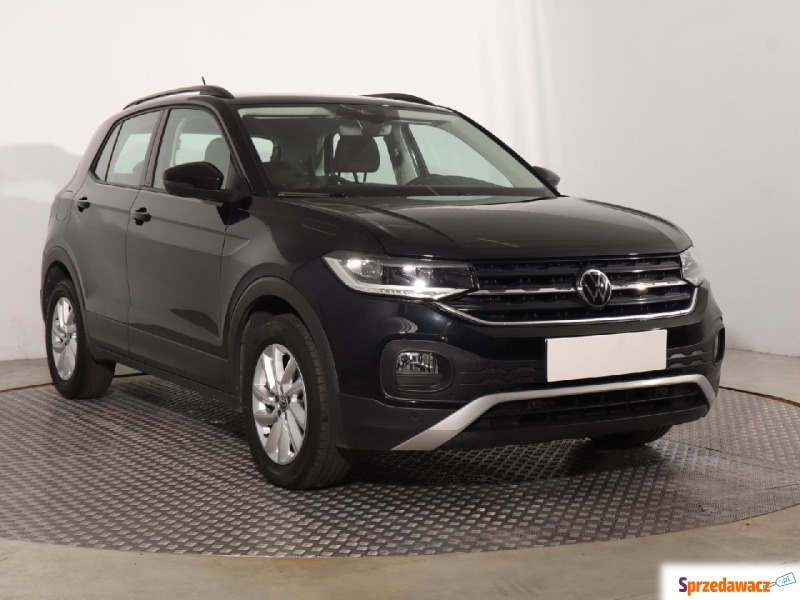 Volkswagen   SUV 2021,  1.0 benzyna, automat - Na sprzedaż za 75 499 zł - Katowice