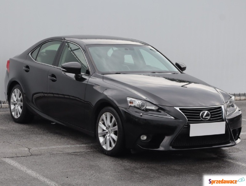 Lexus IS  Liftback 2016,  2.0 benzyna, automat - Na sprzedaż za 69 499 zł - Lublin