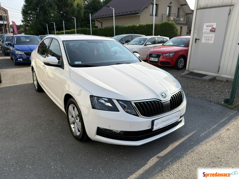 Skoda Octavia  Sedan/Limuzyna 2020,  1.6 diesel - Na sprzedaż za 42 500 zł - Gdów