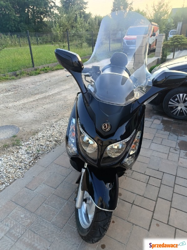 Skuter Sym GTS EVO 125 2010 - Skutery - Rydzyna