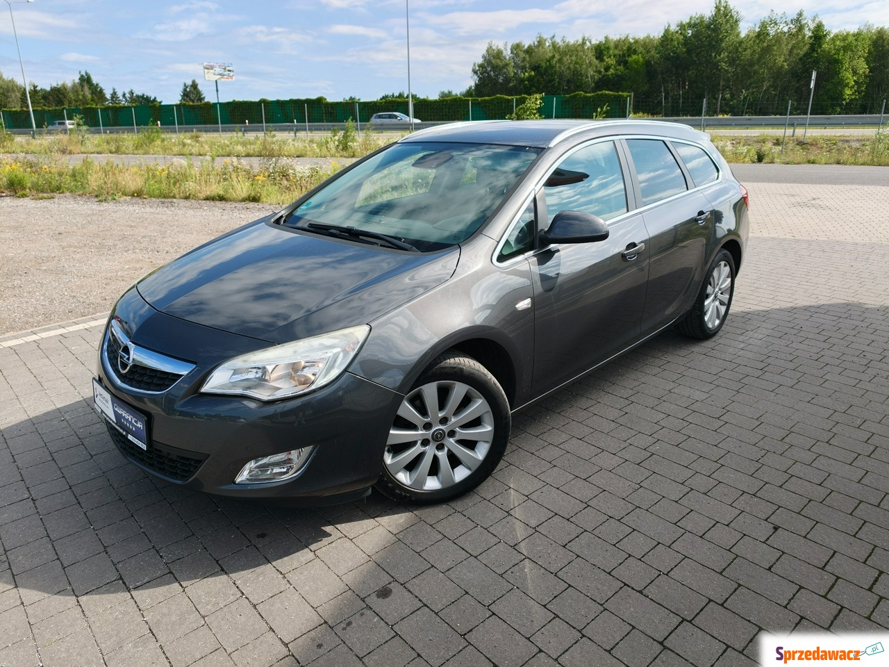 Opel Astra 2012