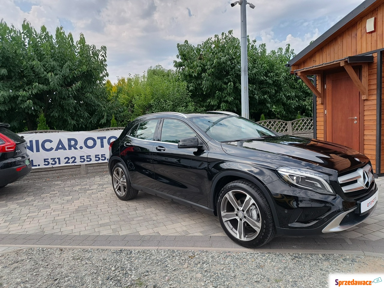Mercedes - Benz GLA-klasa 2015