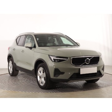 Volvo XC40 T3 (163KM), 2025