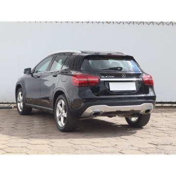 Mercedes - Benz GLA-klasa  SUV 2017,  1.6 benzyna, automat - Na sprzedaż za 77 999 zł - Łódź - zdjęcie 5