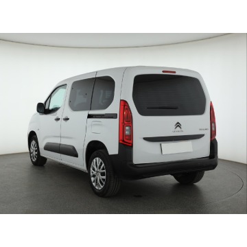 Citroen Berlingo  Pick-up 2023,  1.2 benzyna - Na sprzedaż za 58 999 zł - Piaseczno - zdjęcie 5