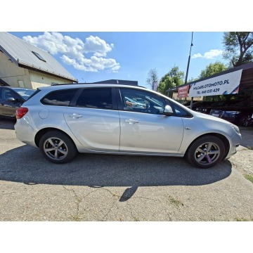 Opel Astra  Kombi 2015,  1.4 benzyna - Na sprzedaż za 27 900 zł - Cieszyn - zdjęcie 6