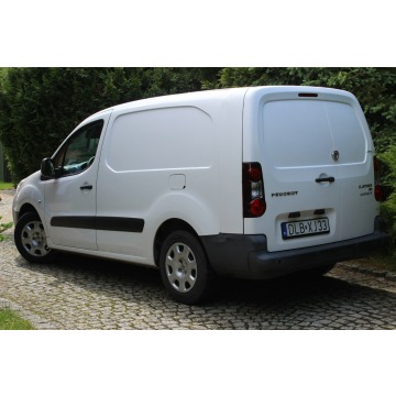 Citroen Berlingo 2014,  1.6 diesel - Na sprzedaż za 22 800 zł - Lubań - zdjęcie 2