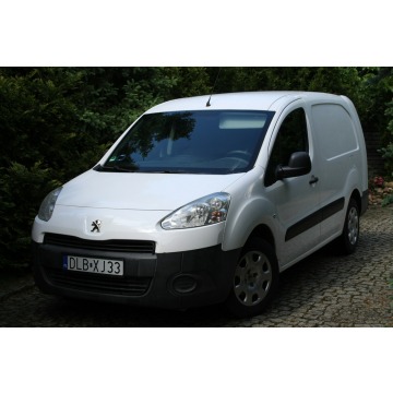 Citroen Berlingo 2014,  1.6 diesel - Na sprzedaż za 22 800 zł - Lubań - zdjęcie 6