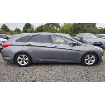 Hyundai i40  Kombi 2012,  1.7 diesel - Na sprzedaż za 21 900 zł - Szczecin - zdjęcie 8
