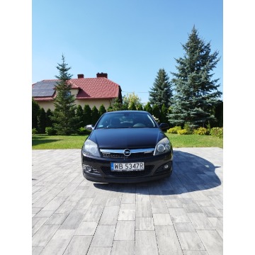 Opel Astra III GTC z 2008r., poj.1,4