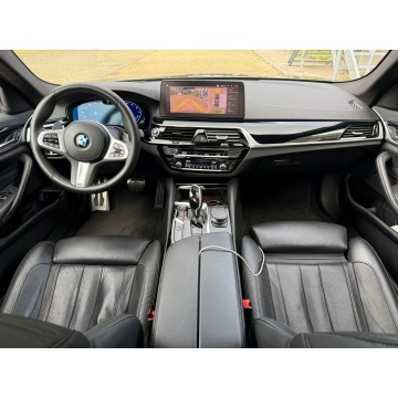 BMW Seria 5  Sedan/Limuzyna 2023,  3.0 benzyna, automat - Na sprzedaż za 199 000 zł - Tarnowskie Góry - zdjęcie 6