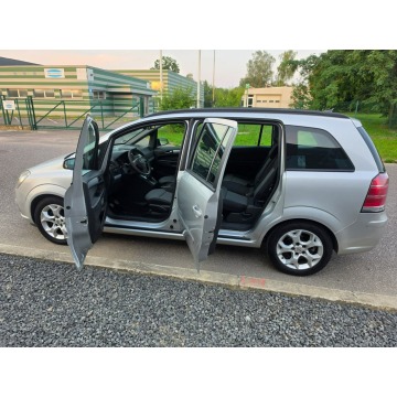 Opel Zafira  Minivan/Van 2005,  1.8 benzyna+LPG - Na sprzedaż za 10 990 zł - Pabianice - zdjęcie 9