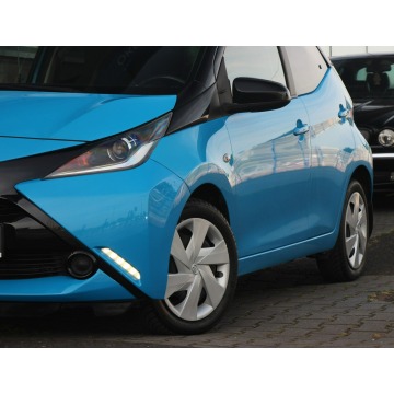 Toyota Aygo  Hatchback 2016,  1.0 benzyna - Na sprzedaż za 24 990 zł - Mysłowice - zdjęcie 5
