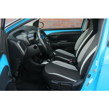 Toyota Aygo  Hatchback 2016,  1.0 benzyna - Na sprzedaż za 24 990 zł - Mysłowice - zdjęcie 10