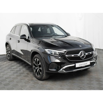Mercedes - Benz GLC-klasa  SUV 2025,  2.0 hybryda, automat - Na sprzedaż za 231 840 zł - Gdańsk - zdjęcie 3