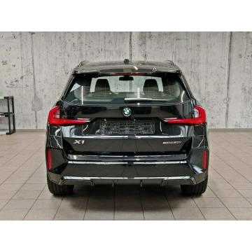 BMW X1  SUV 2026,  1.5 benzyna, automat - Na sprzedaż za 184 125 zł - Warszawa - zdjęcie 4
