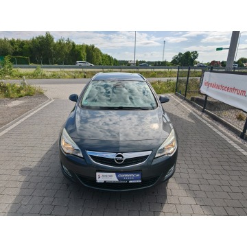 Opel Astra  Kombi 2012,  2.0 diesel - Na sprzedaż za 14 900 zł - Lipówki - zdjęcie 3