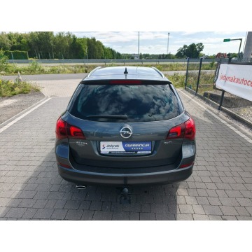 Opel Astra  Kombi 2012,  2.0 diesel - Na sprzedaż za 14 900 zł - Lipówki - zdjęcie 7