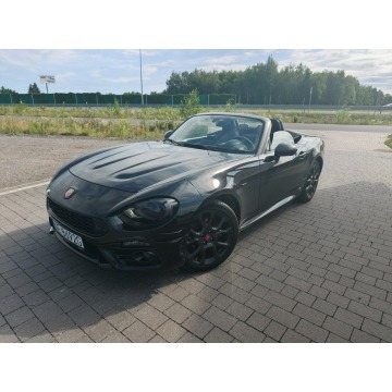 Fiat 124 Spider  Kabriolet 2018,  1.4 benzyna - Na sprzedaż za 55 000 zł - Lipówki - zdjęcie 1
