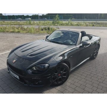 Fiat 124 Spider  Kabriolet 2018,  1.4 benzyna - Na sprzedaż za 55 000 zł - Lipówki - zdjęcie 2