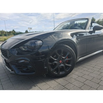 Fiat 124 Spider  Kabriolet 2018,  1.4 benzyna - Na sprzedaż za 55 000 zł - Lipówki - zdjęcie 3