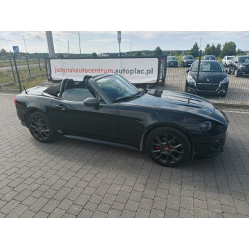 Fiat 124 Spider  Kabriolet 2018,  1.4 benzyna - Na sprzedaż za 55 000 zł - Lipówki - zdjęcie 9