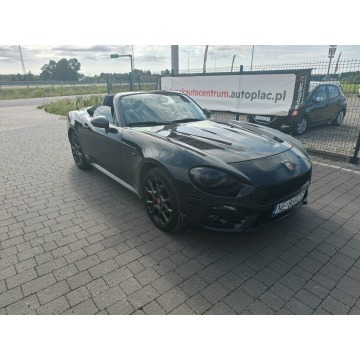 Fiat 124 Spider  Kabriolet 2018,  1.4 benzyna - Na sprzedaż za 55 000 zł - Lipówki - zdjęcie 8