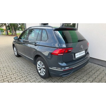 Volkswagen Tiguan  SUV 2023,  1.5 benzyna, automat - Na sprzedaż za 71 500 zł - Siedlce - zdjęcie 6