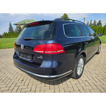 Volkswagen Passat  Kombi 2012,  1.6 diesel - Na sprzedaż za 23 900 zł - Kutno - zdjęcie 9