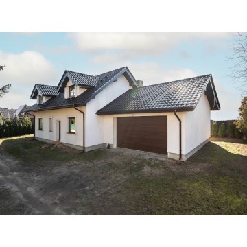 Sprzedam dom Mikorzyn - ,  pow.  206 m2,  działka:   1330 m2 - zdjęcie 2