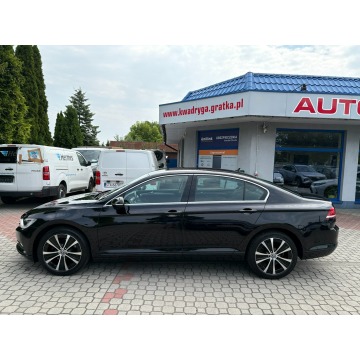 Volkswagen Passat  Sedan/Limuzyna 2018,  1.8 benzyna, automat - Na sprzedaż za 65 900 zł - Tarnowskie Góry - zdjęcie 9
