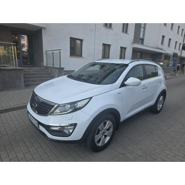 Kia Sportage - 2.0 diesel 4x4 bogata wersja ważne opłaty