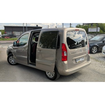 Citroen Berlingo  Minivan/Van 2011,  1.6 diesel - Na sprzedaż za 19 900 zł - Częstochowa - zdjęcie 11