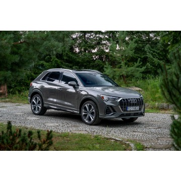 Audi Q3 - Premium Plus / 2.0 TFSI 231KM / Quattro / Panorama / Virtual / USA FV