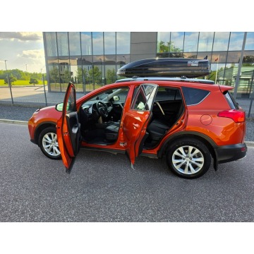 Toyota   SUV 2015,  2.5 benzyna+LPG, automat - Na sprzedaż za 68 990 zł - Pabianice - zdjęcie 9