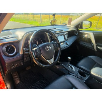 Toyota   SUV 2015,  2.5 benzyna+LPG, automat - Na sprzedaż za 68 990 zł - Pabianice - zdjęcie 11