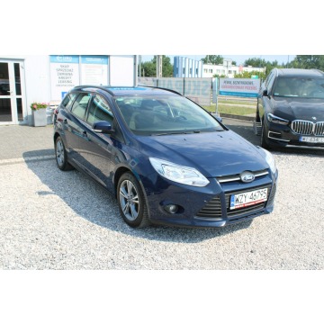 Ford Focus  Kombi 2013,  1.0 benzyna - Na sprzedaż za 13 500 zł - Warszawa - zdjęcie 4