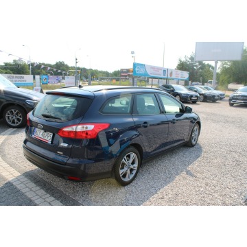 Ford Focus  Kombi 2013,  1.0 benzyna - Na sprzedaż za 13 500 zł - Warszawa - zdjęcie 6