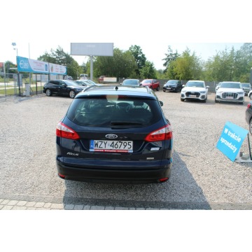 Ford Focus  Kombi 2013,  1.0 benzyna - Na sprzedaż za 13 500 zł - Warszawa - zdjęcie 7