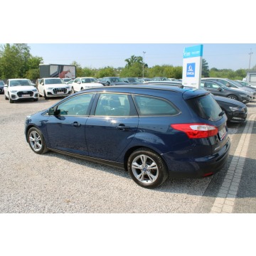 Ford Focus  Kombi 2013,  1.0 benzyna - Na sprzedaż za 13 500 zł - Warszawa - zdjęcie 9